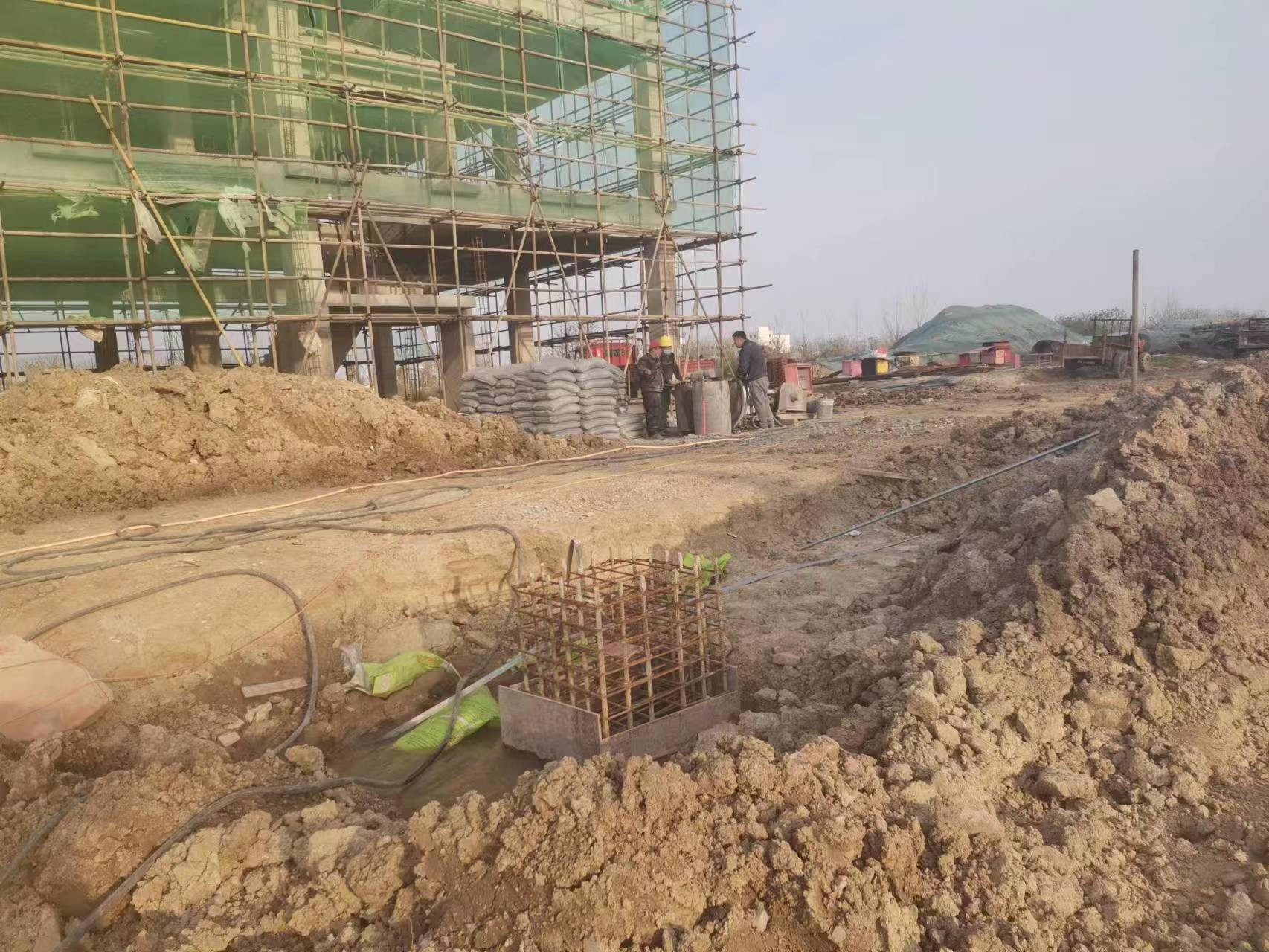 景谷当桥梁出现裂缝的时候应该及时加固修补